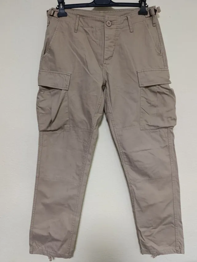 Pantalones cargo TEESAR beige