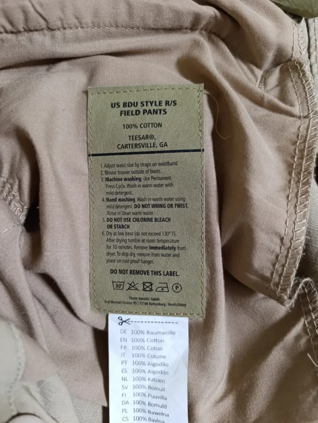 Pantalones cargo TEESAR beige