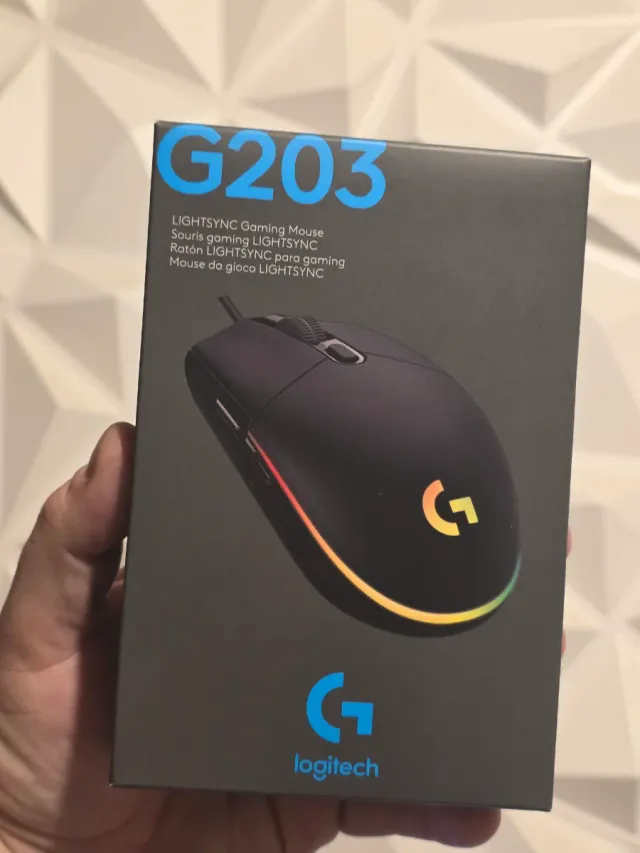 Ratón Logitech G203 LIGHTSYNC Negro