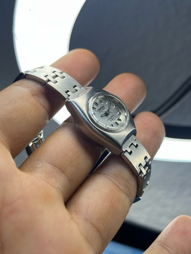 Reloj Citizen Cosmoton Plata y Blanco