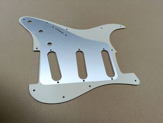 Placas Jack Stratocaster y golpeador SSS