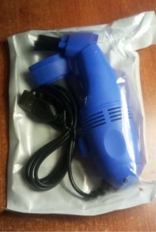 Mini aspirapolvere USB per tastiere