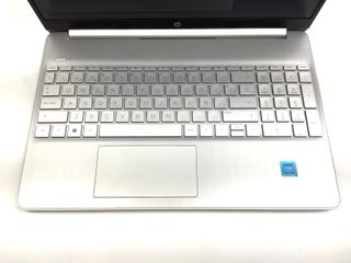 pc portatil hp hp laptop 15s-fq3xxx