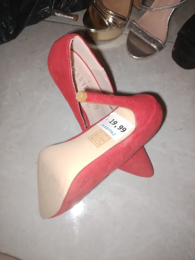 Tacones rojos Marypaz
