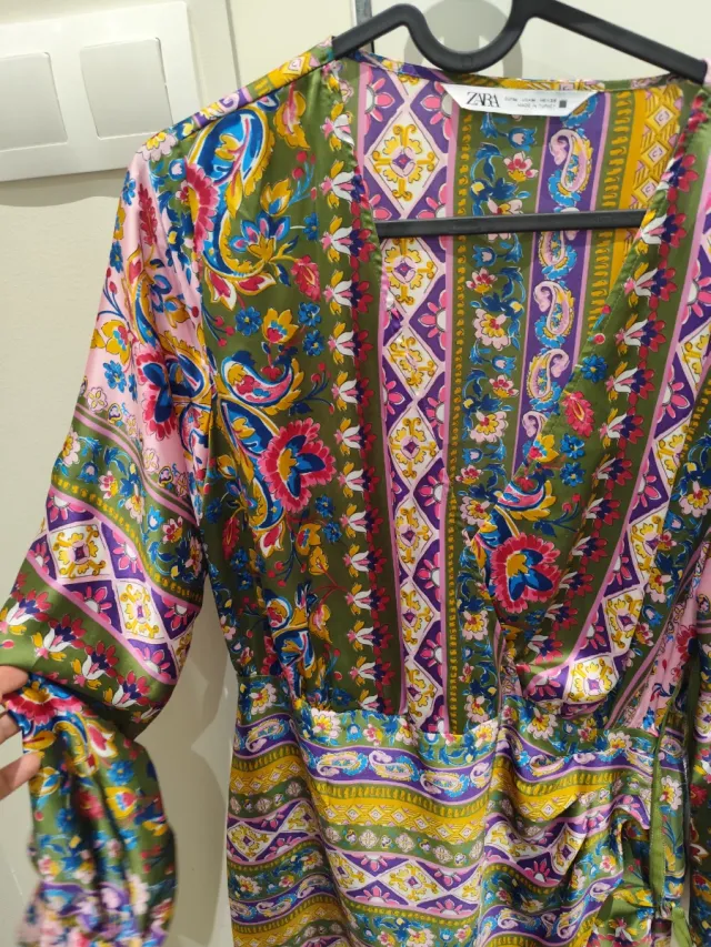 Vestido Zara estampado multicolor