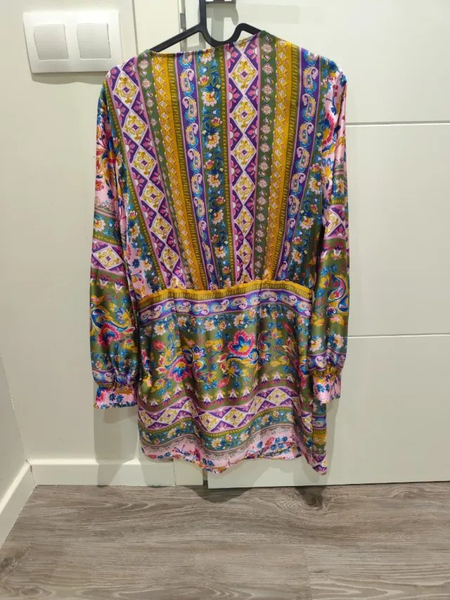 Vestido Zara estampado multicolor
