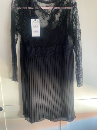 Vestido Zara tul negro falda plisada T-L