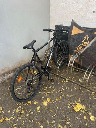 Bicicleta BITWIN negra