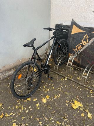 Bicicleta BITWIN negra