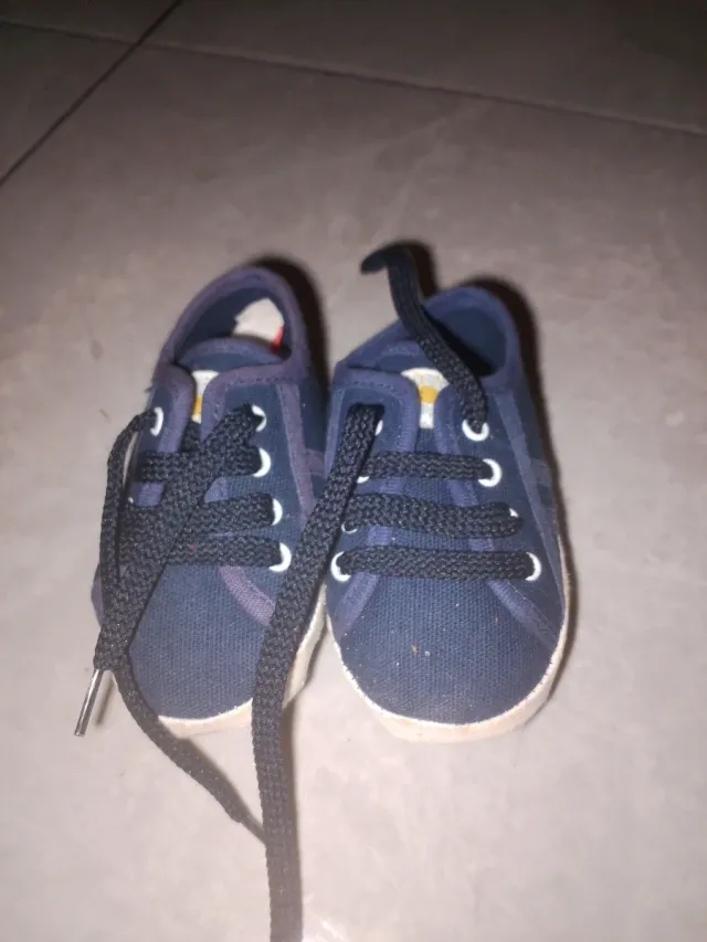 Zapatos de bebé azul marino