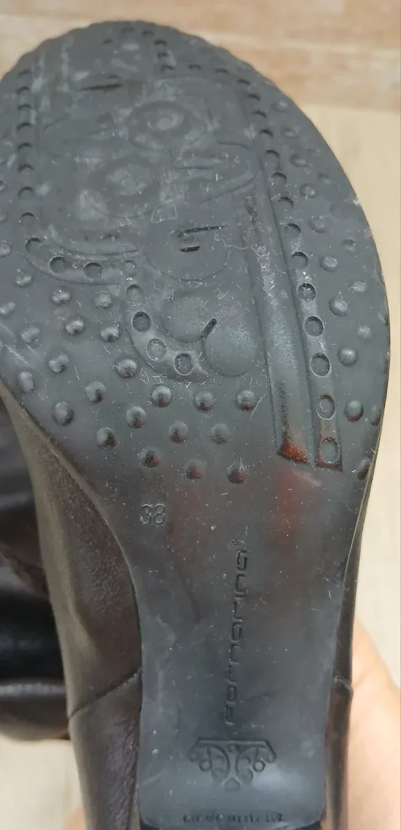 Botas altas Italia piel negra