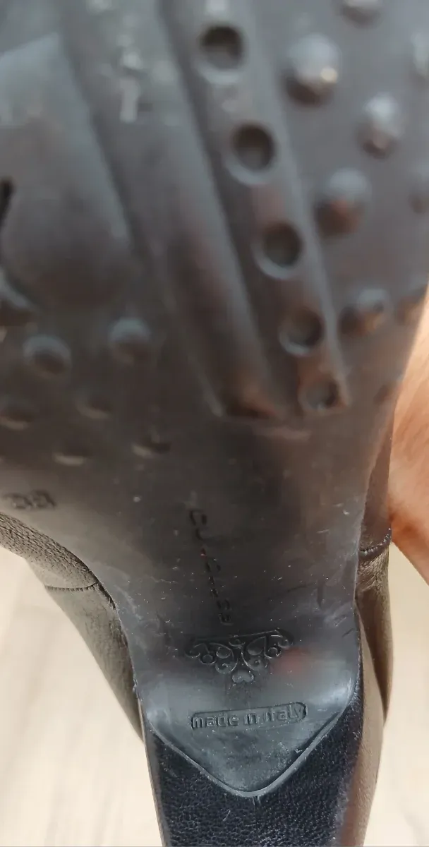 Botas altas Italia piel negra