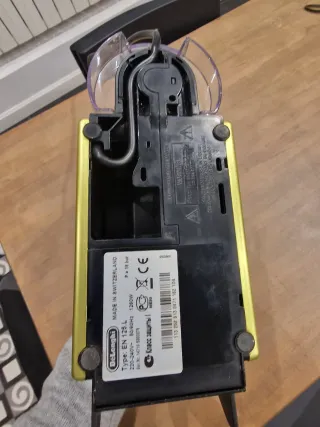 Cafetera Nespresso Pixie DeLonghi