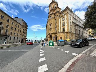 Piso en venta en Gros en San Sebastián-Donostia