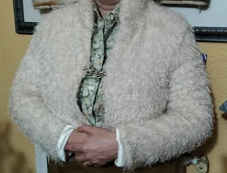 Chaqueta torera pelo blanca mujer