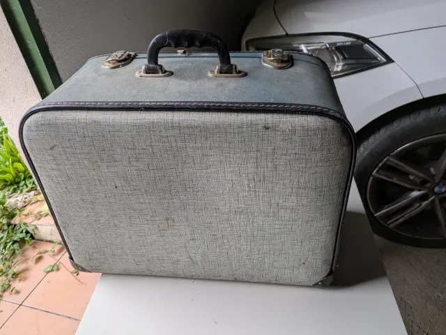 Maleta Vintage Azul y Gris