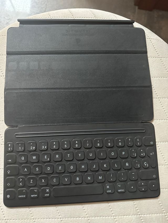 Funda Teclado Apple iPad 9ª Gen