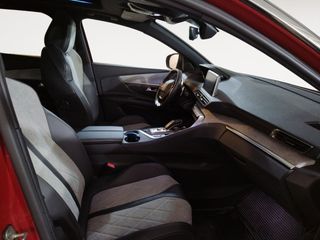 Peugeot 3008 Hybrid4 300 GT