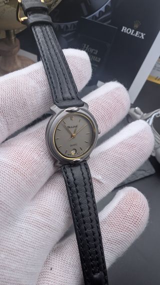 Reloj Bulova Vintage para Mujer de Cuarzo Plata Negro