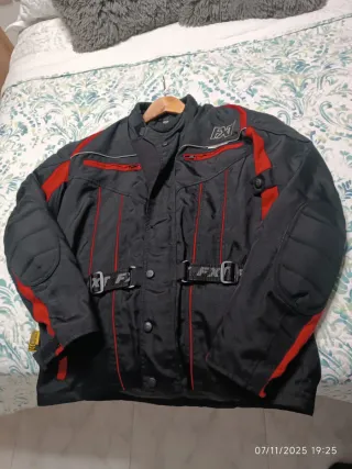 Chaqueta Moto FXT Talla XL Negra y Roja