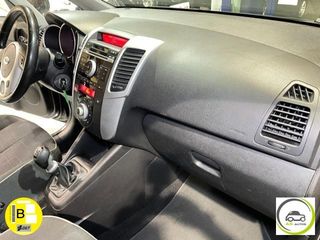 KIA Venga 1.4 CRDi 90CV WGT EX