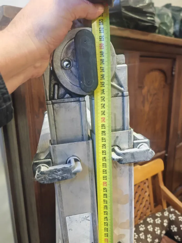 Escalera aluminio plegable