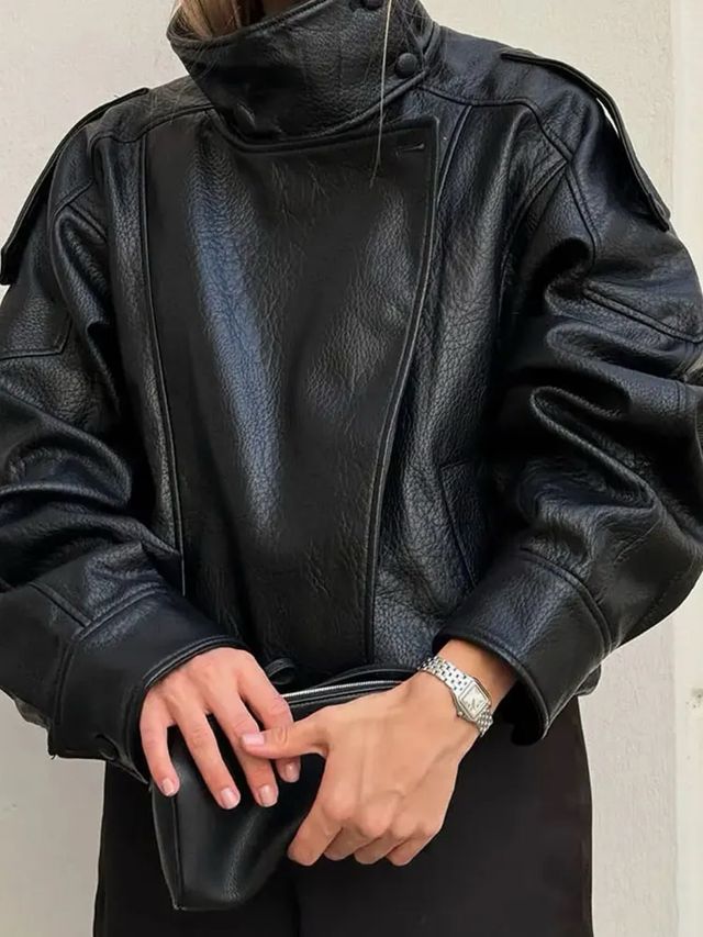 Cazadora efecto piel Zara Viral L