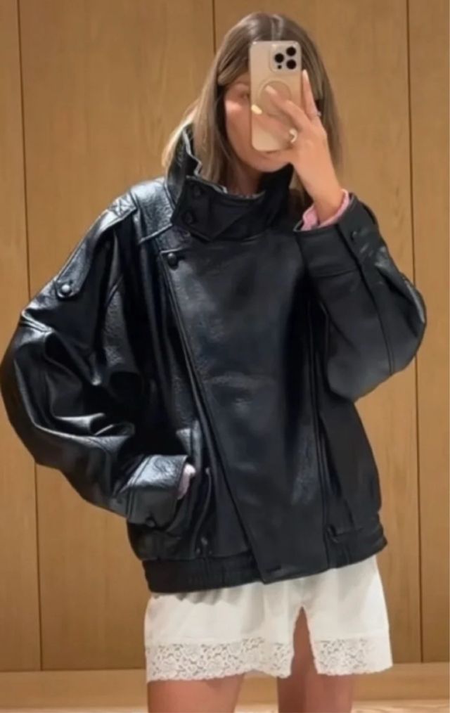 Cazadora efecto piel Zara Viral L