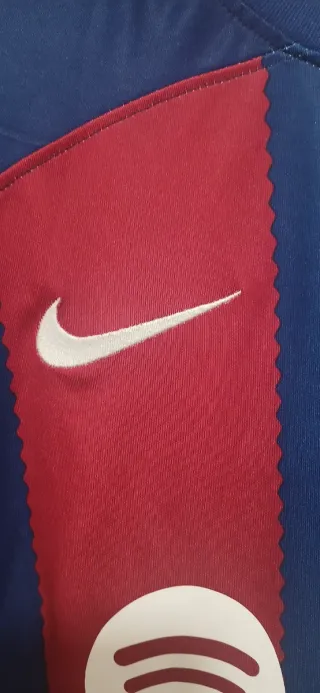 Camisrta azul y roja F.C.Barcelona