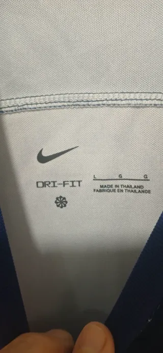 Camisrta azul y roja F.C.Barcelona