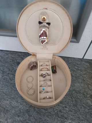 Portagioie Carpisa e anelli