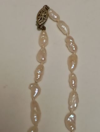 Collar de perlas de arroz