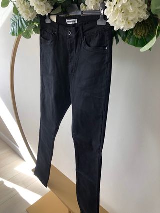 Pantalón Vaquero Negro