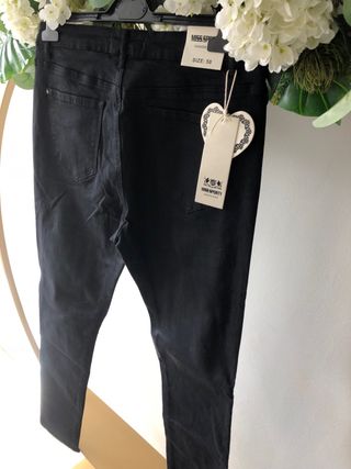 Pantalón Vaquero Negro