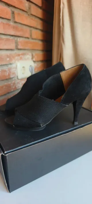 Zapatos tacón United Nude negros