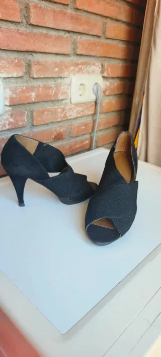 Zapatos tacón United Nude negros