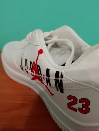 Nike Air Jordan personalizzate Michael Jordan