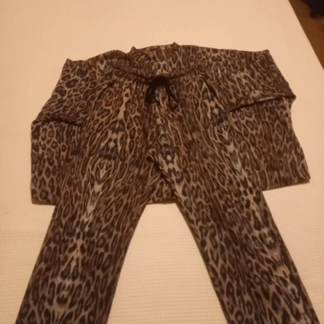 Zara Basic Talla M Animal Print