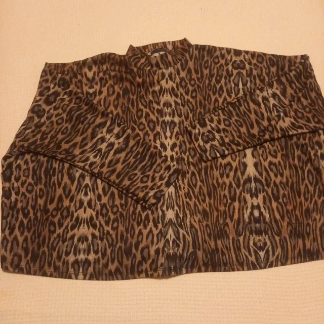 Zara Basic Talla M Animal Print