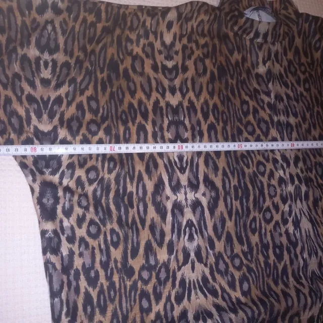 Zara Basic Talla M Animal Print