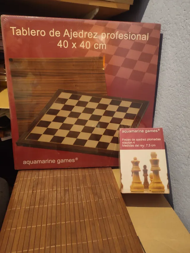Ajedrez Profesional 40x40 y piezas plomadas