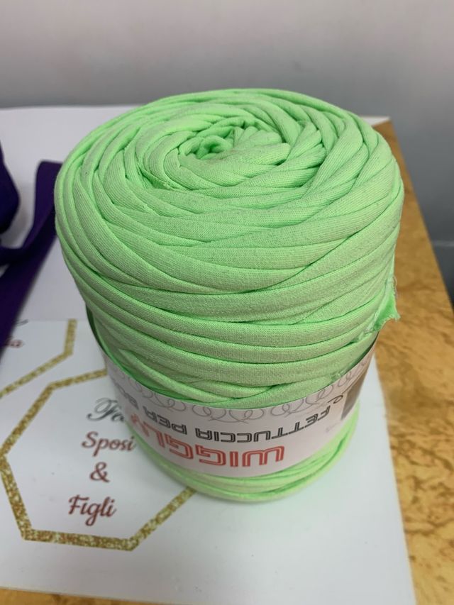 Gomitolo Fettuccia WIGGly 600 gr