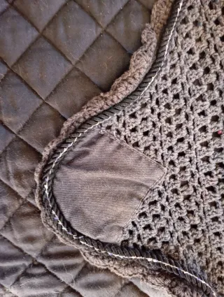 Sottosella e cuffia cavallo neri