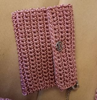 Borsa uncinetto rosa fatta a mano