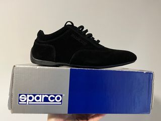 Zapatos tipo jogger Sparco de piel. Negros.
