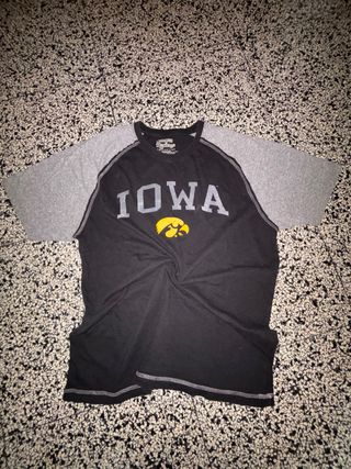 Maglietta vintage IOWA con logo giallo