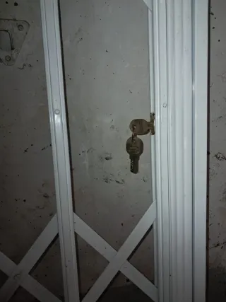 Puerta metálica reja extensible 2.77m X 2.20m