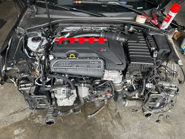 Motor Audi RS3 DAZA / DNWA 77.000km
