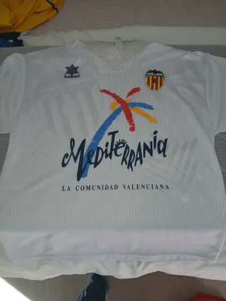 Camiseta blanca ValenciaCF 93-94 Talla L, Original