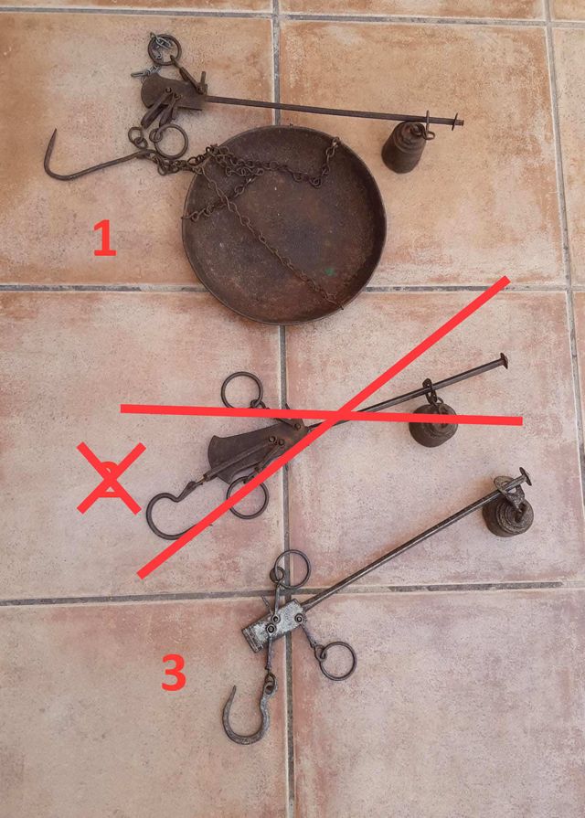 2 balanças romanas antigas vintage. Decoração